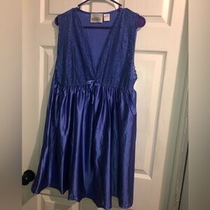 - Size L  lightweight nightgown, periwinkle blue with lace top